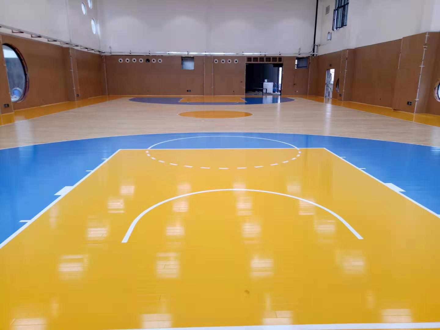 湖北襄陽學(xué)?；@球場館案例